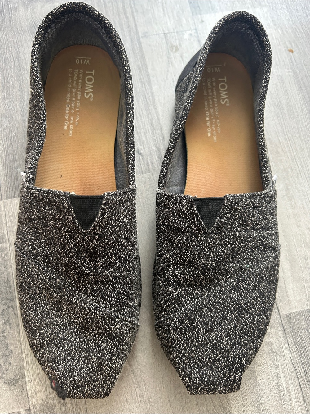 TOMS Black & White Knit Slip-On Flats